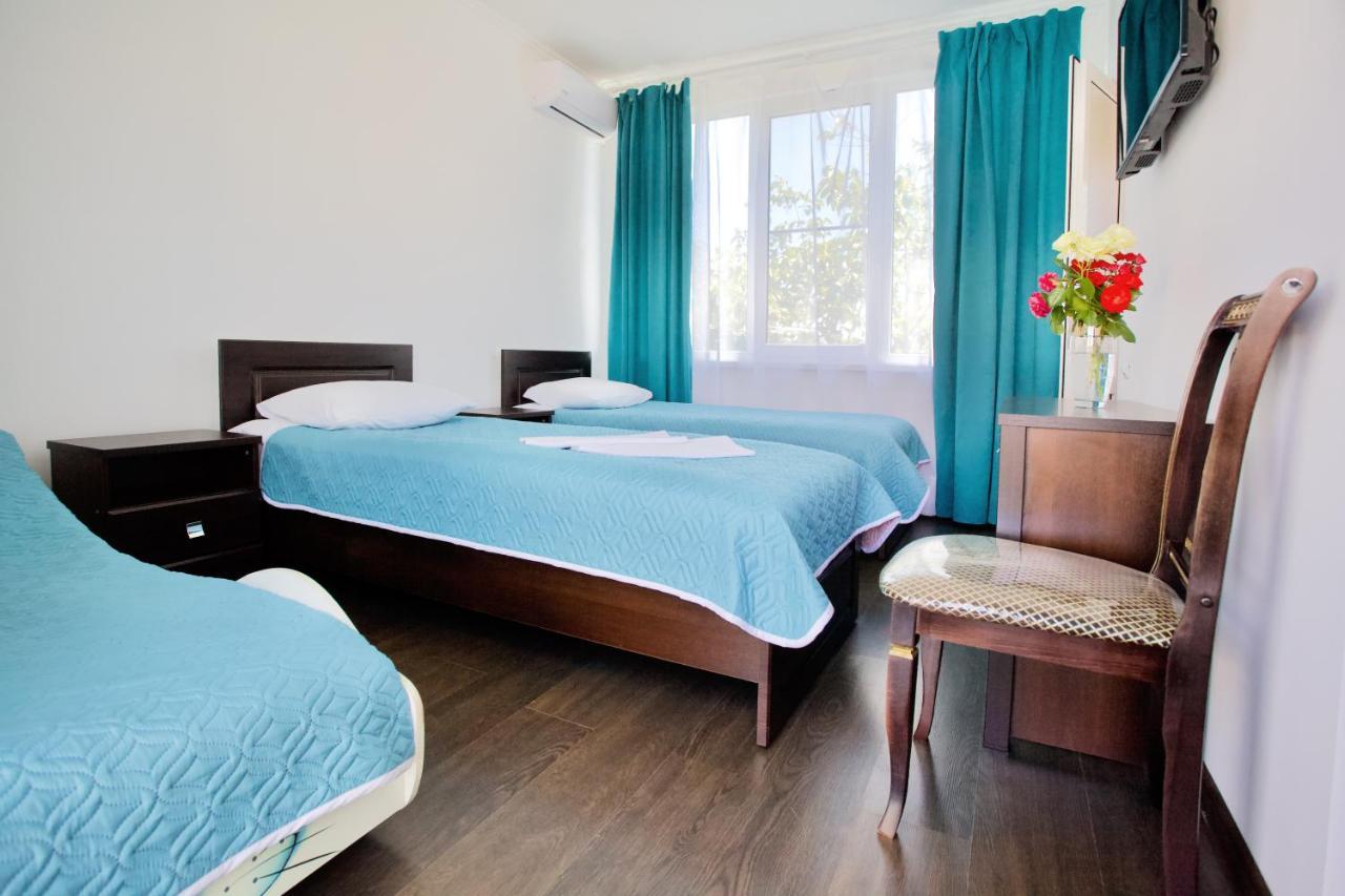 Family Resort Bambora Gudauta Kültér fotó